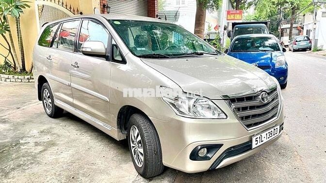 Toyota Innova 2.0G 2016. Xe gia đình rất đẹp
