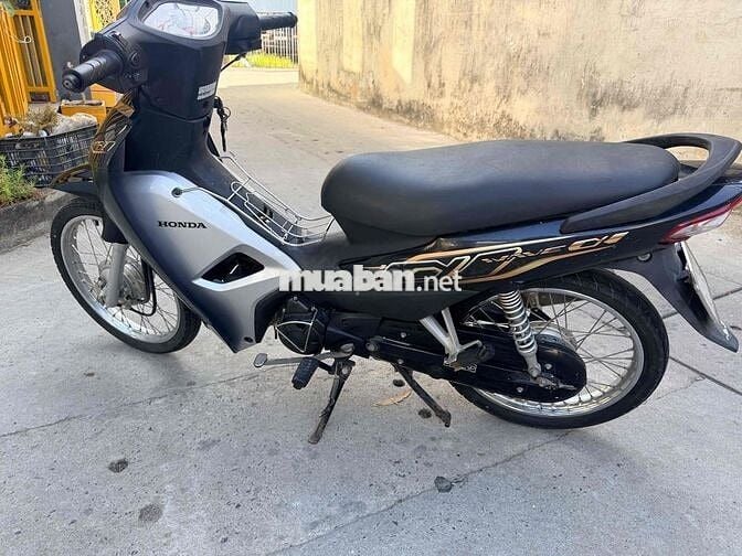 cần bán Wave 110 2021 Thể thao Đen bạc