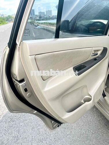 Toyota Innova E 2015 Siêu phẩm