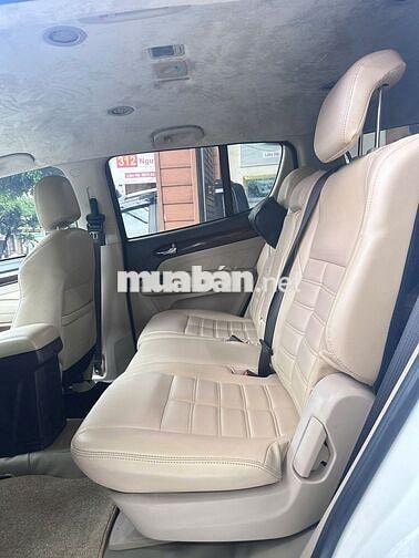 Isuzu Mux 2019 số sàn