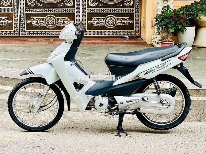 Honda Wave 50cc Trắng Mới Chạy 4500km
