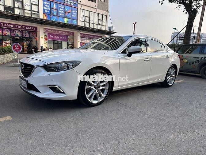 Mazda 6 2.5 Premium Trắng 8 vạn Da cao cấp