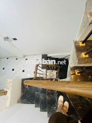 Mới xây Keng - 30m ra PHỐ 34M x 3.5MT x 6T Thang máy, Ở Ngay !!!
