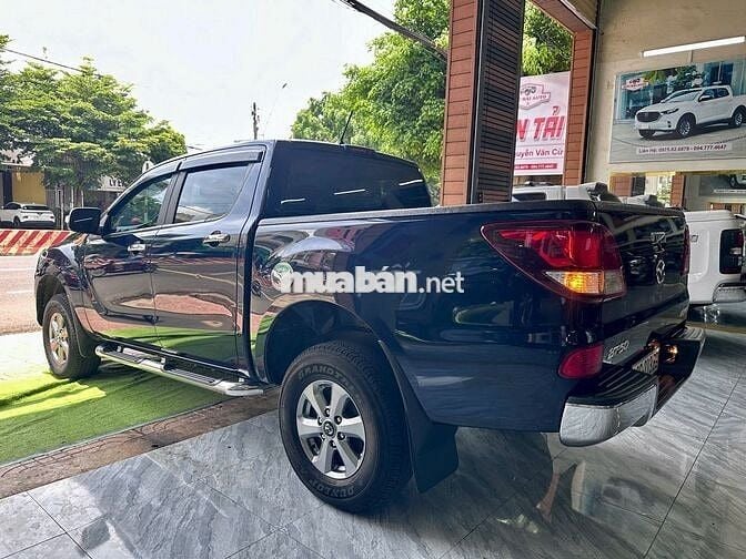 Mazda BT50 số sàn 2 cầu 2019