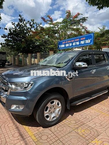 Ford Ranger XLT 2017 Số sàn Xám