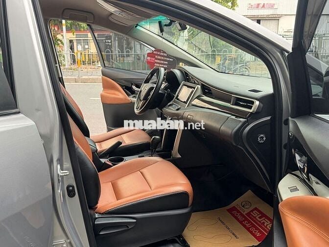Innova G tự động 2019 chạy 136,000 giá còn giảm