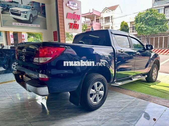 Mazda BT50 số sàn 2 cầu 2019