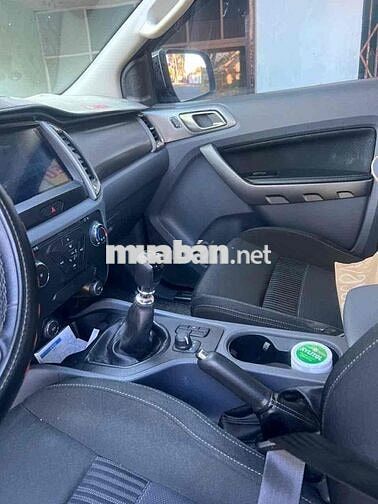 Ford Ranger XLT 2017 Số sàn Xám
