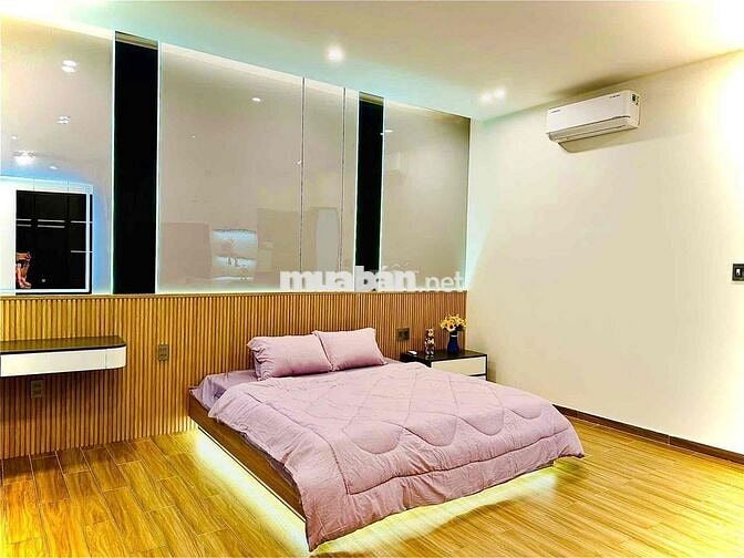 cần bán nhà mặt tiền nguyễn hữu thọ 3 tầng full