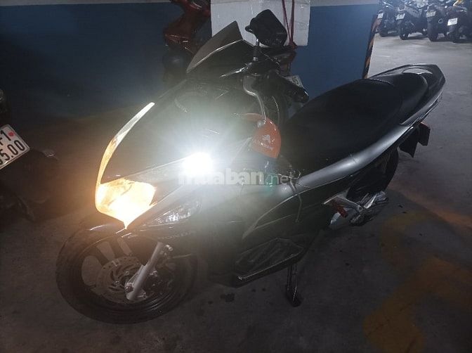 Xe đang sử dụng còn zin tốt , Xe đang đi làm 