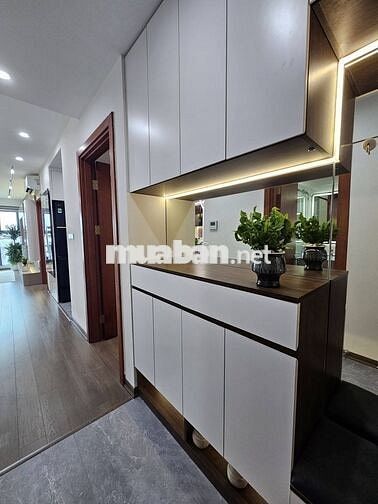 Giảm sâu! Căn góc CC Hong Kong Tower - Đê La Thành 67m2, 2PN, view đẹp