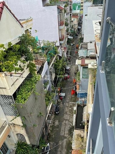 Bán nhà hẻm 5m - 410 CMT8 - 136m2 sàn, có thang máy, chỉ 9 tỷ