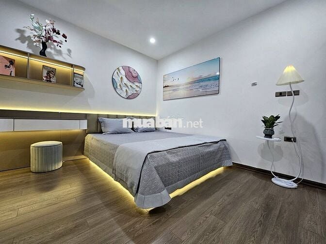 Giảm sâu! Căn góc CC Hong Kong Tower - Đê La Thành 67m2, 2PN, view đẹp