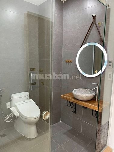 Bán nhà hẻm 5m - 410 CMT8 - 136m2 sàn, có thang máy, chỉ 9 tỷ