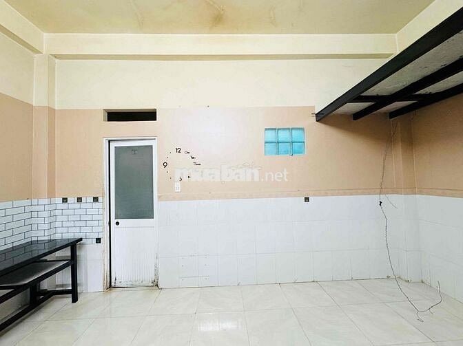 PHÒNG TRỌ 1TR7 NGAY THAM LƯƠNG CÔNG VIÊN TÂN THỚI NHẤT QUẬN 12
