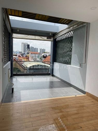 Bán nhà hẻm 5m - 410 CMT8 - 136m2 sàn, có thang máy, chỉ 9 tỷ