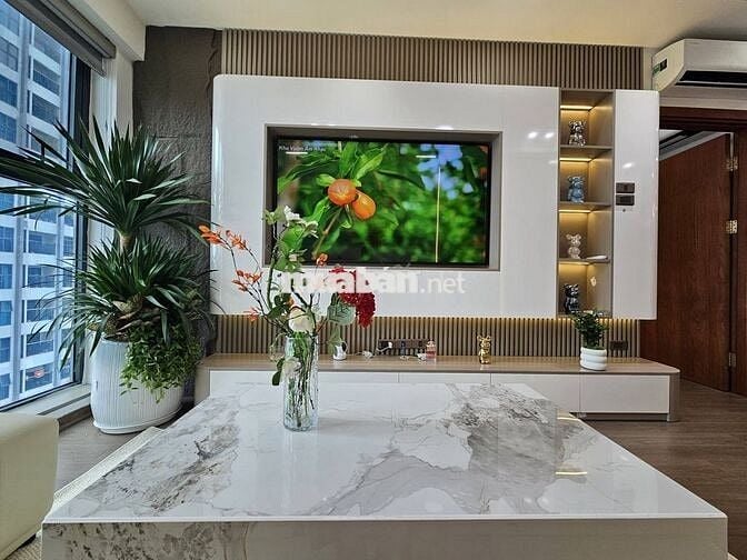 Giảm sâu! Căn góc CC Hong Kong Tower - Đê La Thành 67m2, 2PN, view đẹp
