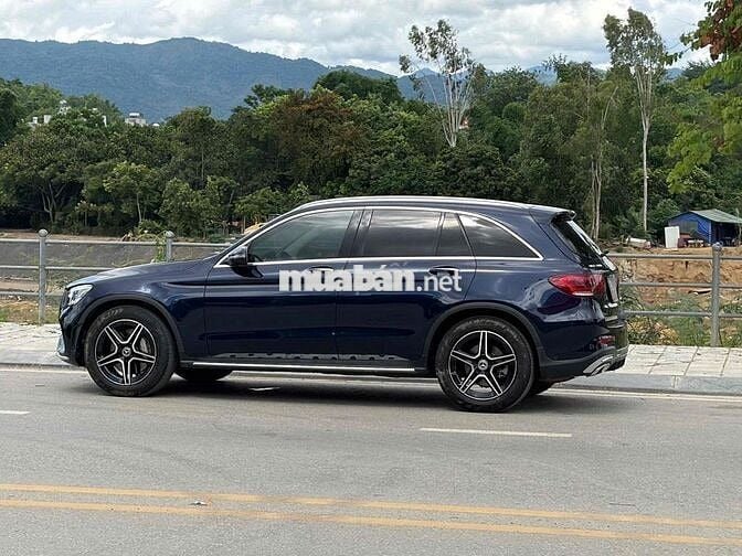 Toyota Hà Đông bán Mercedes GLC300 model 2021 2v5