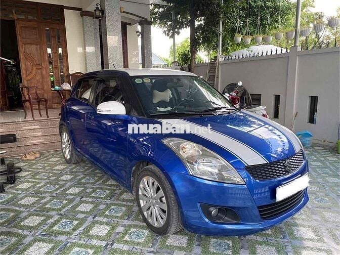 Suzuki Swift 2016 Tự động Xanh 32000 km