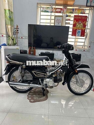 Honda Dream Thái Đen Xăng