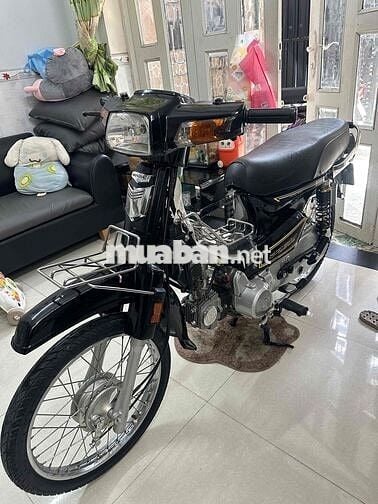 Honda Dream Thái Đen Xăng