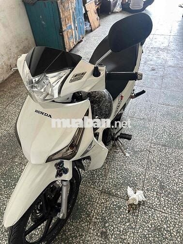 Honda Future FI 2014 Trắng