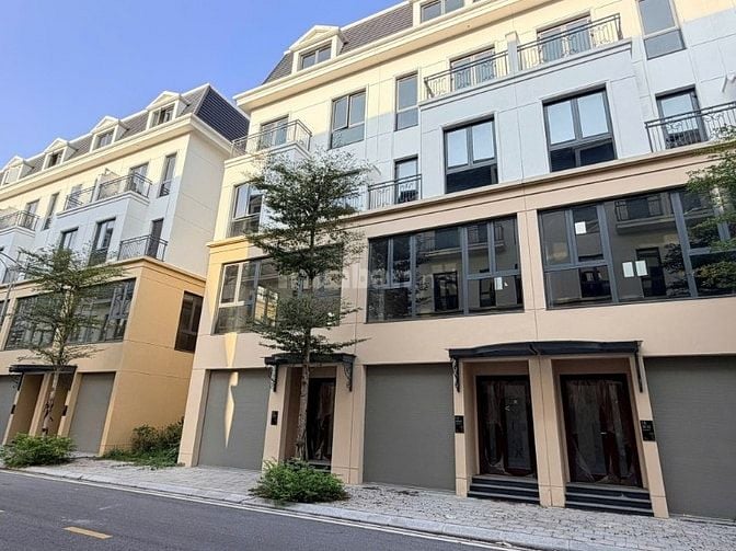 hơn 5tỷ 9 có ngay nhà liền kề đối diện Vinhomes 