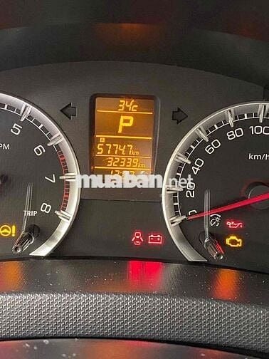 Suzuki Swift 2016 Tự động Xanh 32000 km