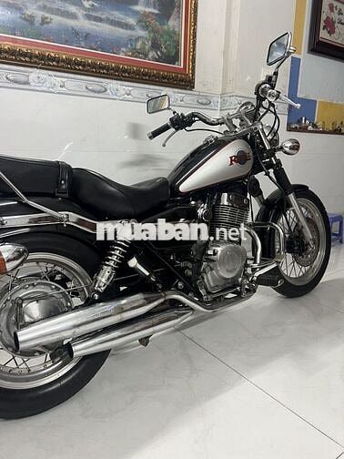 Honda Rebel Đen, bạc