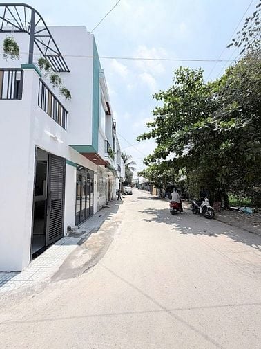 Chính chủ bán nhà 80m2 Hóc Môn dưới 500tr có sổ gần chợ Xuân Thới Thượ