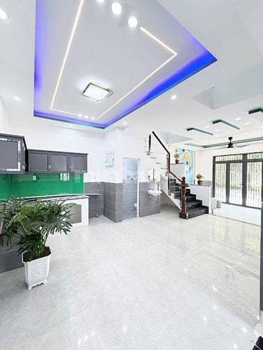Chính chủ bán nhà 80m2 Hóc Môn dưới 500tr có sổ gần chợ Xuân Thới Thượ