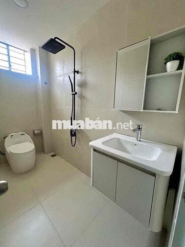Ký túc xá chỉ 4ng phòng gần SPKT thủ Đức Từ 1Tr8