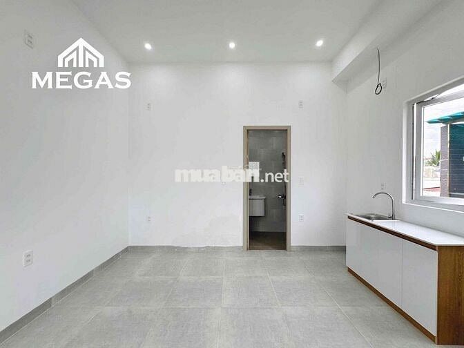 CHO THUÊ STUDIO CỬA SỔ TRỜI NẰM NGAY LÀNG ĐẠI HỌC