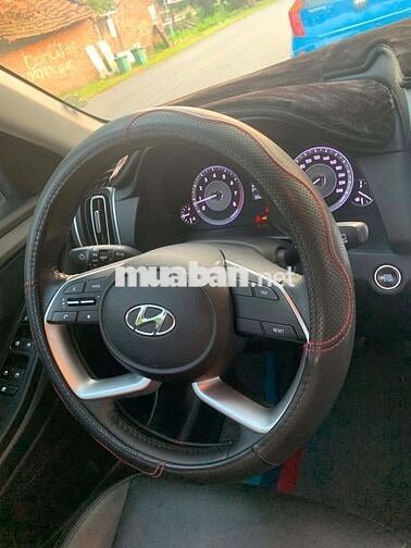Hyundai Creta Tiêu chuẩn 2024 20000 km Trắng