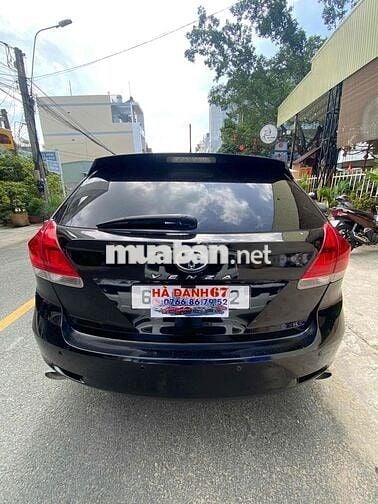 Toyota Venza 2024 5 chỗ Tự động Đen Mỹ