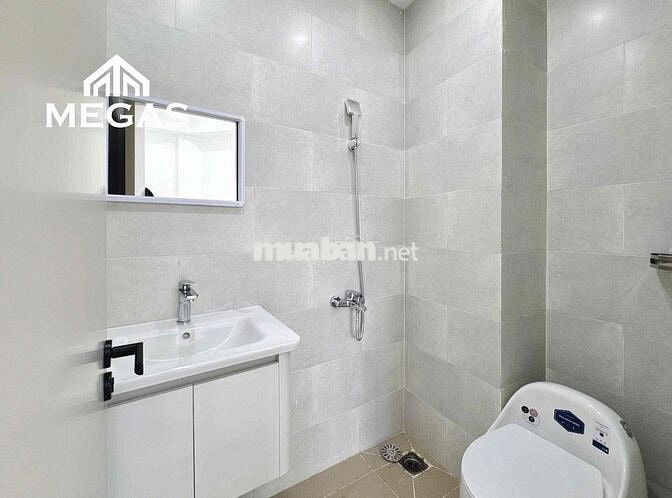 CHO THUÊ STUDIO CỬA SỔ TRỜI NẰM NGAY LÀNG ĐẠI HỌC
