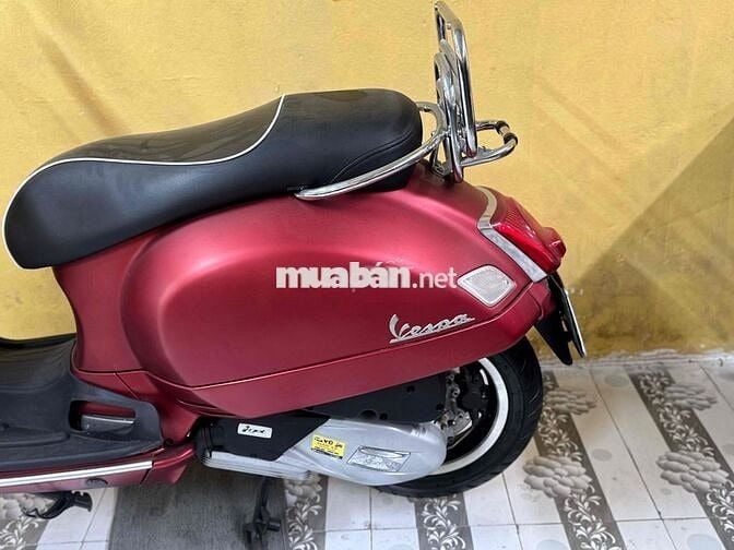 Vespa GTS ABS iGet Đỏ  mù mới keng