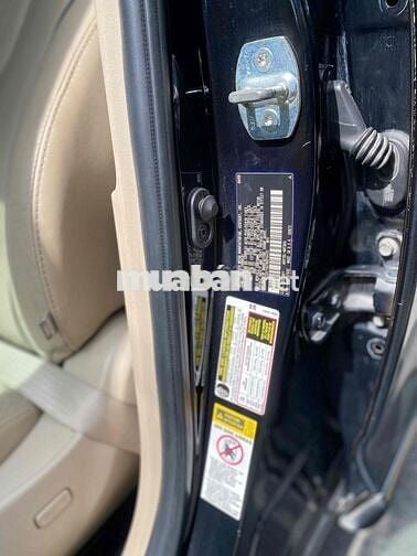 Toyota Venza 2024 5 chỗ Tự động Đen Mỹ