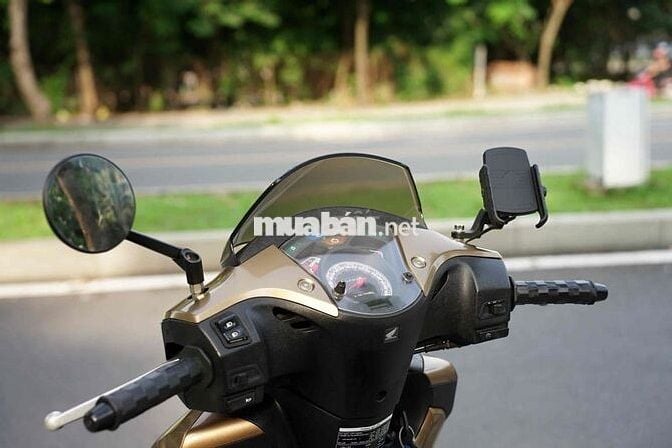 💟😘Honda SH125i 2010 nhập Ý biển sg đẹp 8185