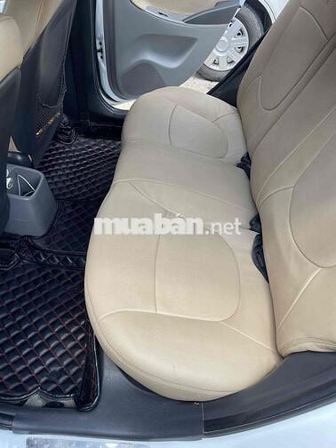 Hyundai Accent 2014 Tự động Trắng