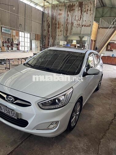 Hyundai Accent 2014 Tự động Trắng