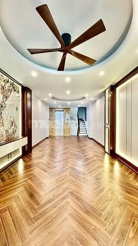 CHÍNH CHỦ BÁN NHÀ ĐỐNG ĐA  PHÂN LÔ -XÂY MỚI- NGÕ RỘNG NHƯ PHỐ- VỈA HÈ 