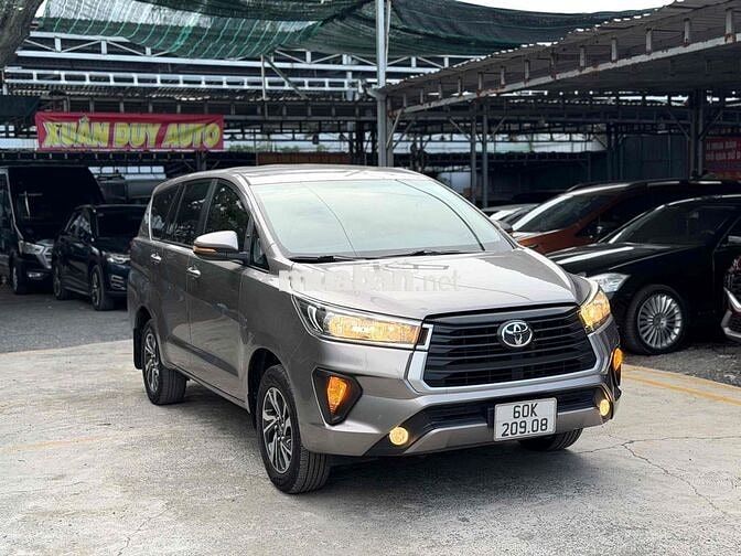 INNOVA 2.0E 2023 LƯỚT 6 VẠN ,HỖ TRỢ VAY 70%