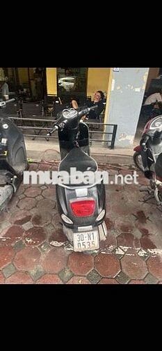 Piaggio Vespa Đen