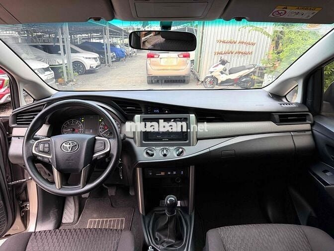 INNOVA 2.0E 2023 LƯỚT 6 VẠN ,HỖ TRỢ VAY 70%