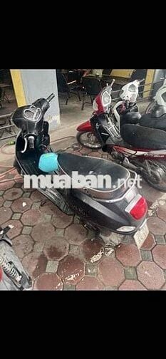 Piaggio Vespa Đen