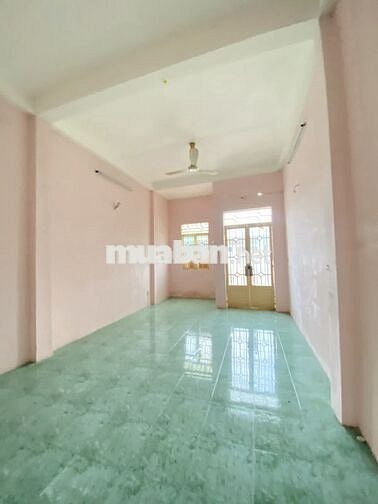 Giảm Thêm 200Tr, Nhà Hòa Bình, Giáp Q.11, Hẻm 8M Có Lề, 68M2, 3 Tầng