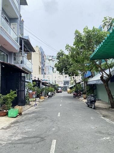 Giảm Thêm 200Tr, Nhà Hòa Bình, Giáp Q.11, Hẻm 8M Có Lề, 68M2, 3 Tầng