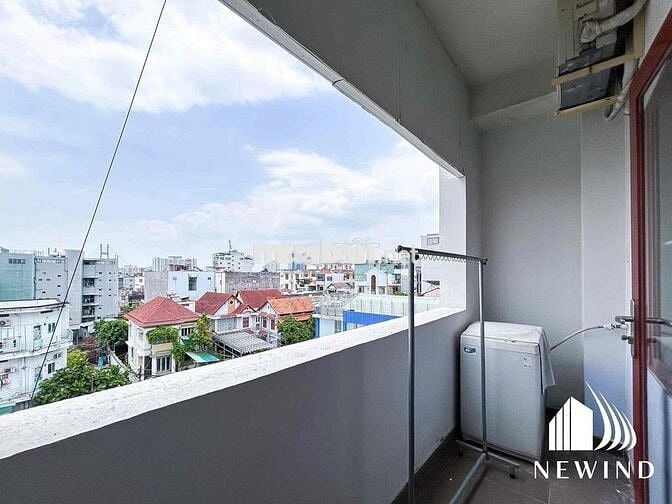 1 PHÒNG NGỦ BANCON Rộng 45m2, GẦN QUẬN 4, QUA PHÚ MỸ HƯNG VÀ ĐH UFM