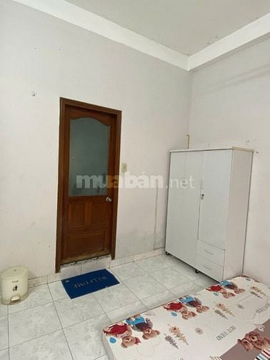 Cho thuê phòng hẻm xe hơi đường Thích Quảng Đức, Phường 4, Phú Nhuận 